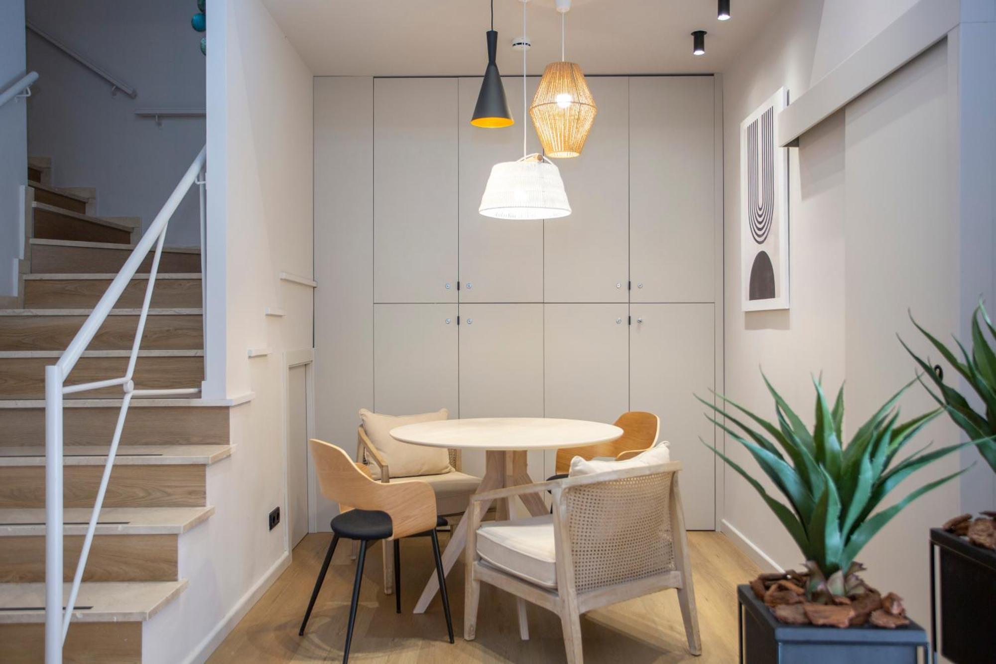 Aila II Hotel Boutique By Singularstays - Digital Access 부르하소트 외부 사진