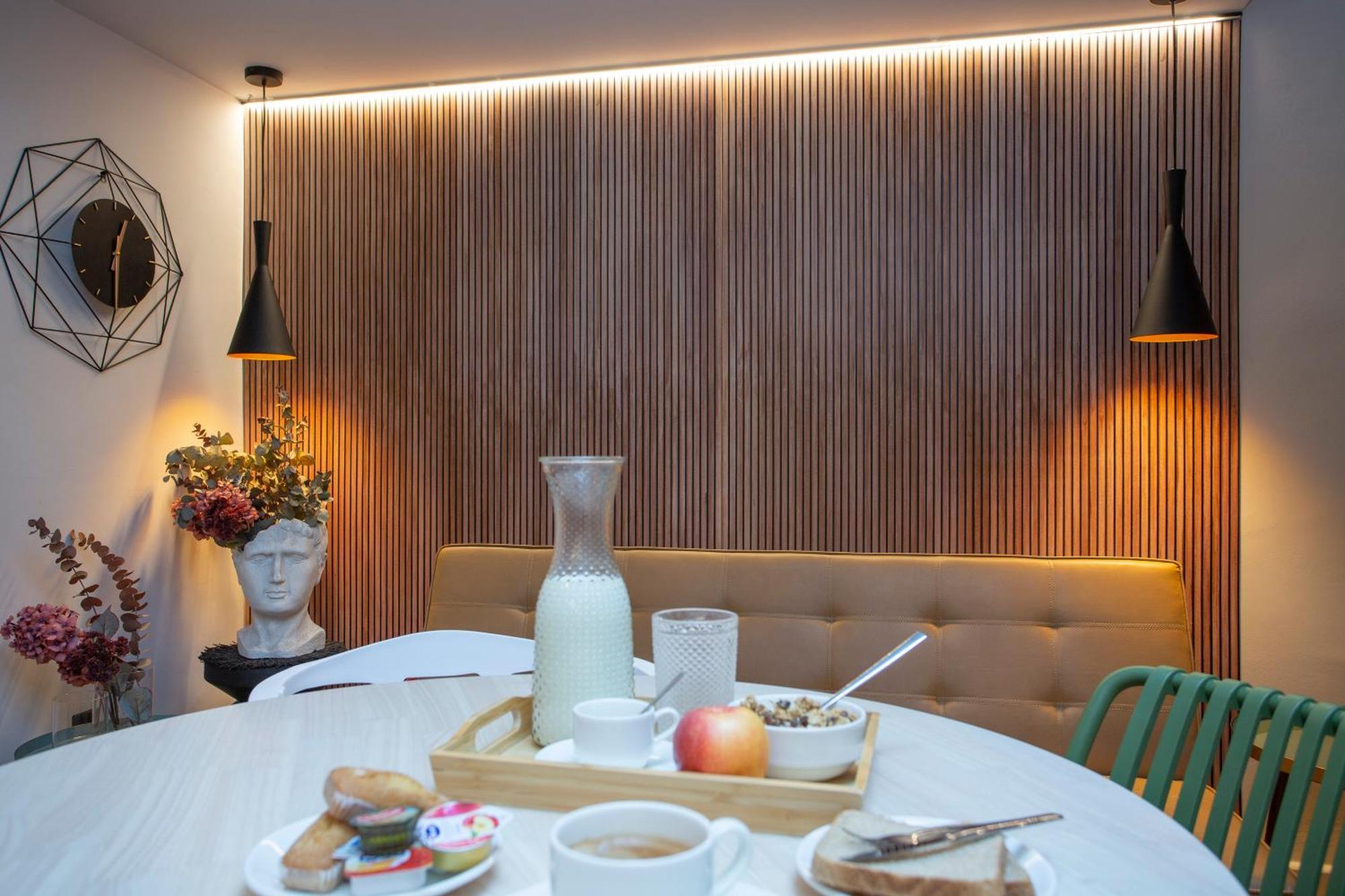 Aila II Hotel Boutique By Singularstays - Digital Access 부르하소트 외부 사진
